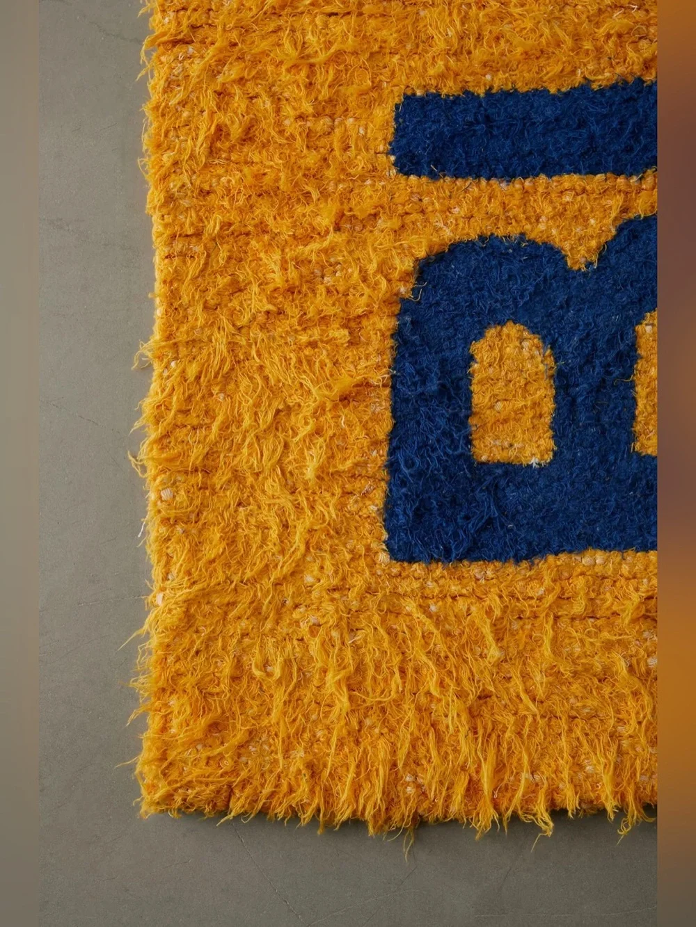 Urban Outfitters Butter Tufted Shag Rug 2X6